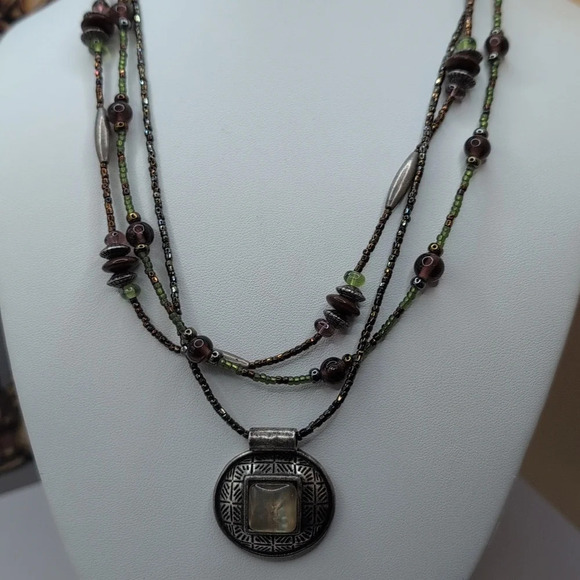 Chico's Silverstone green purple brown Glass necklace excellent used condition - Picture 1 of 5